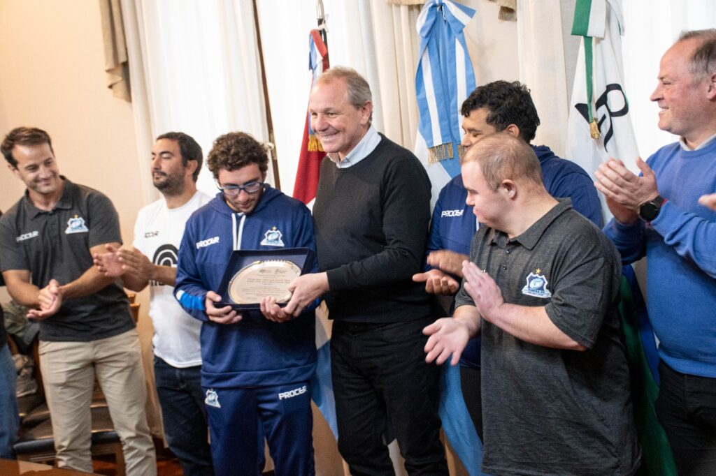 El Municipio reconoció a los riocuartenses consagrados en el mundial de rugby inclusivo de España