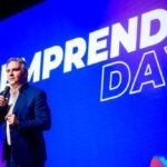 Llaryora anunció créditos por $3.400 millones para impulsar a emprendedores locales