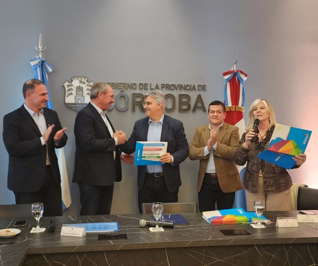 Río Cuarto ratificó su compromiso con la educación, tras la llegada de $ 12 millones desde la Provincia