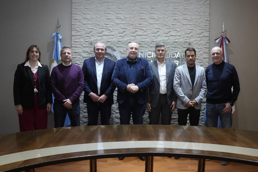 De Rivas participó de un encuentro de intendentes por el desarrollo municipal