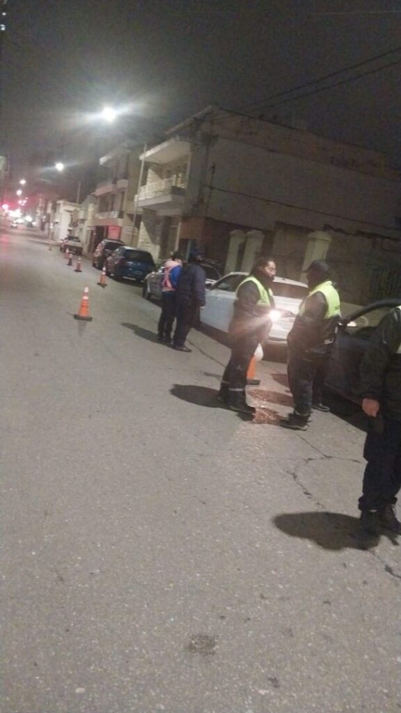 Operativos de prevención: Dos personas detenidas y más de 22 vehículos secuestrados.