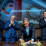 Salud: Llaryora presentó la asignación estímulo y anunció la unificación de la ley del personal