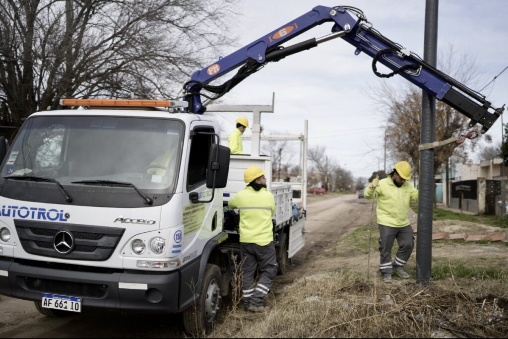 Luces LED: avanza a buen ritmo la instalación en el suroeste