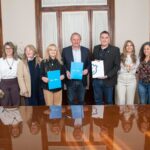 Firman un convenio con la UNRC para la formación gratuita en una diplomatura sobre salud mental