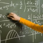 Educación: Las escuelas primarias refuerzan Lengua y Matemática con más horas en las aulas