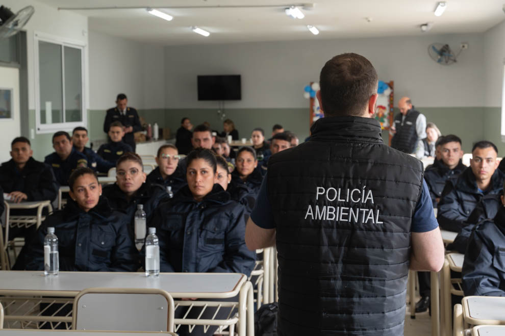 Córdoba refuerza la formación ambiental: 40 efectivos policiales fueron capacitados 