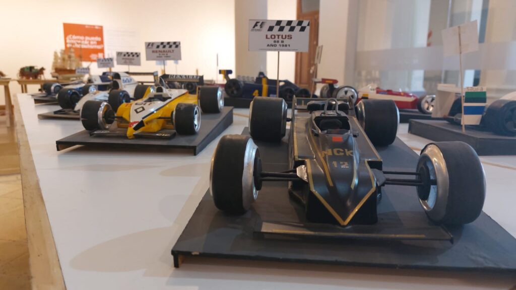 Se inaugura en el Palacio Municipal la Primera Muestra de Modelismo: “Un mundo en miniatura”