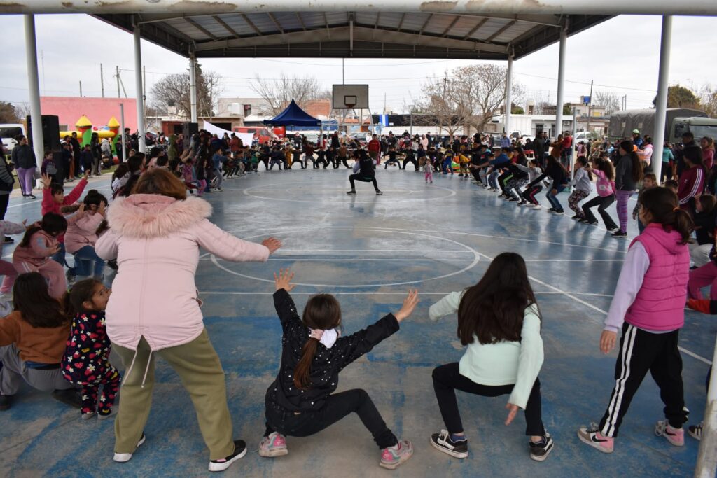 Río Cuarto: el polideportivo social Jardín Norte se llenó de alegría en los festejos por el Día del Niño