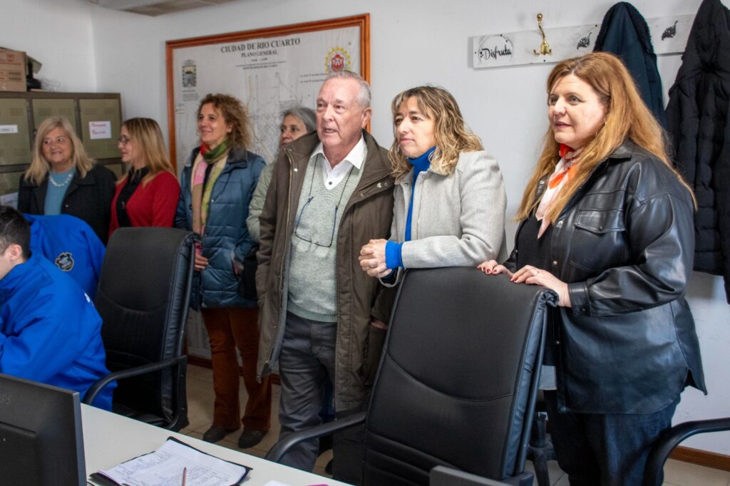 Supervisores de la Cuarta Región Escolar visitaron la Central de Monitoreo