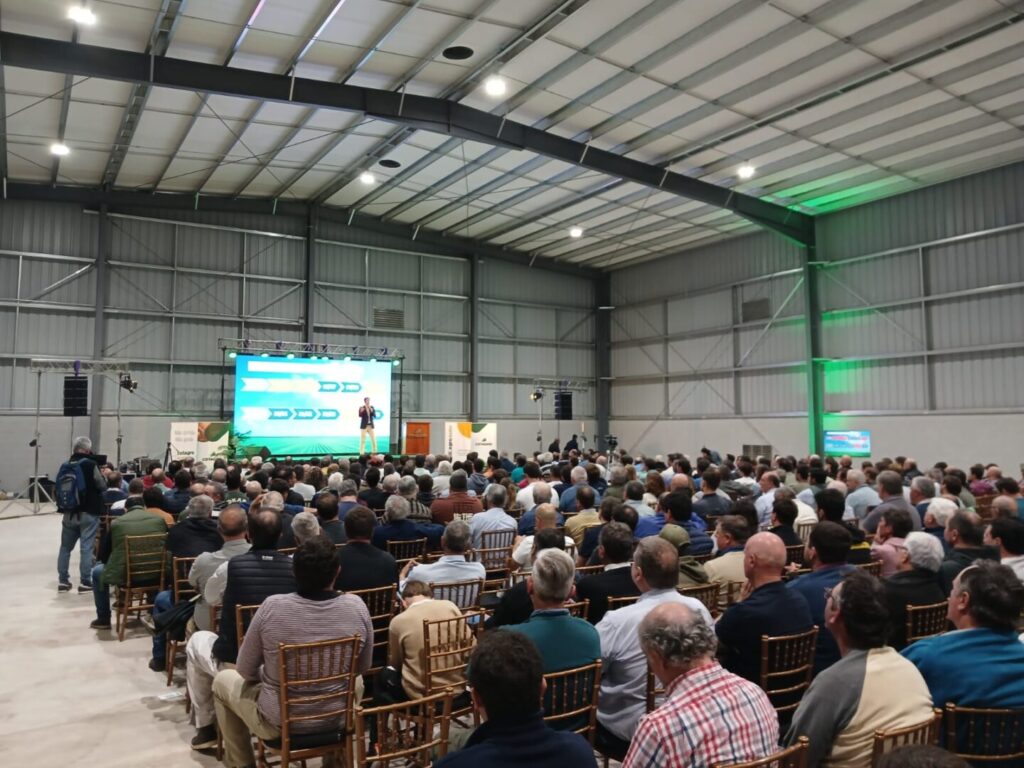 Agroconferencia de Cotagro: palabra de especialista