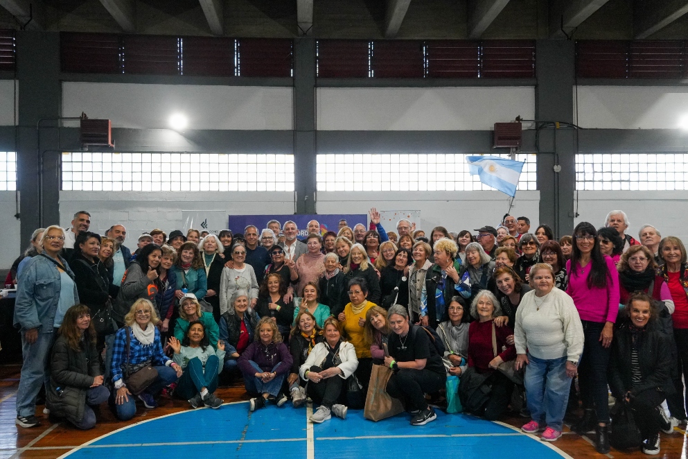 Deportes y la Caja de Jubilaciones firmaron un nuevo convenio de colaboración para personas mayores