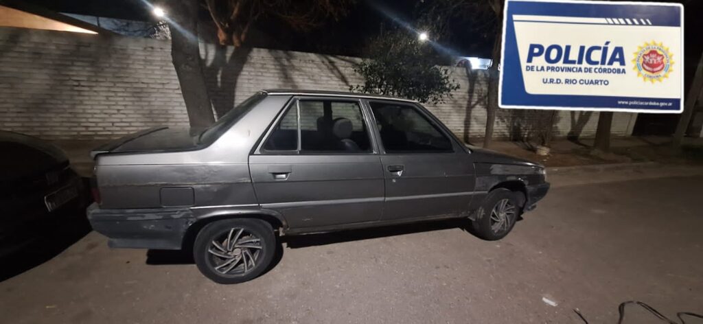 Vehículo con pedido de secuestro fue recuperado.