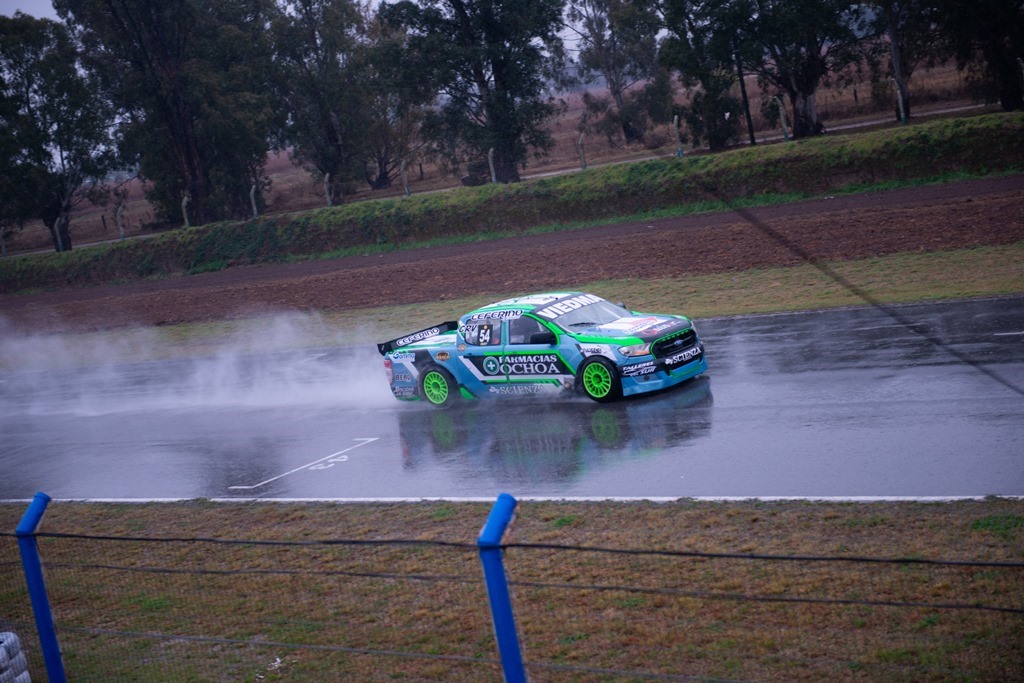 El Parque Ciudad de Río Cuarto fue epicentro del automovilismo argentino con el TC Pick Up y Turismo Pista