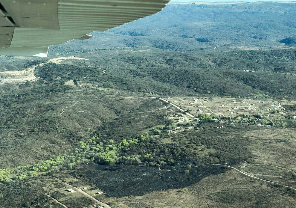 La Dirección Provincial de Aeronáutica sobrevoló las zonas de incendios controlados
