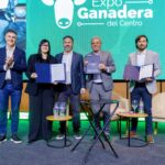 Bancor acompaña al sector agroindustrial con financiamiento en la Expo Ganadera del Centro