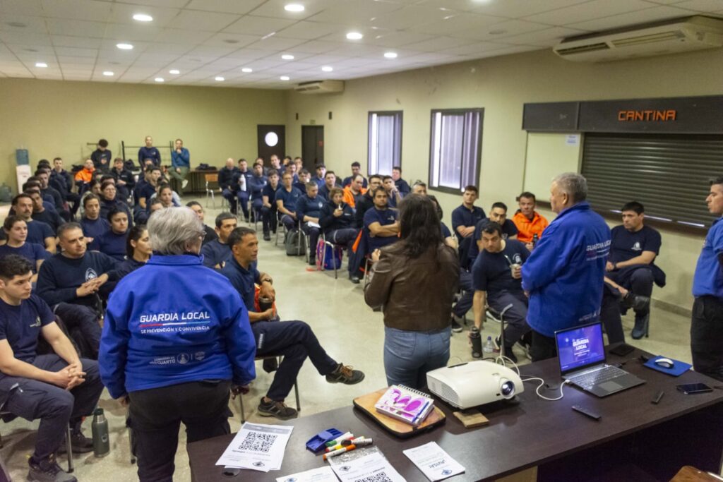 Prevención: capacitaron a más de 70 bomberos sobre el sistema Ojos en Alerta