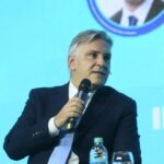 Llaryora participó del 61° Coloquio IDEA en Mar del Plata