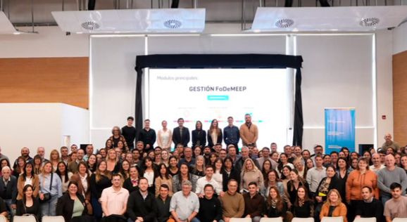 Intendentes ya gestionan fondos escolares desde una nueva plataforma digital