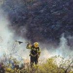 El incendio de Guasapampa sigue activo