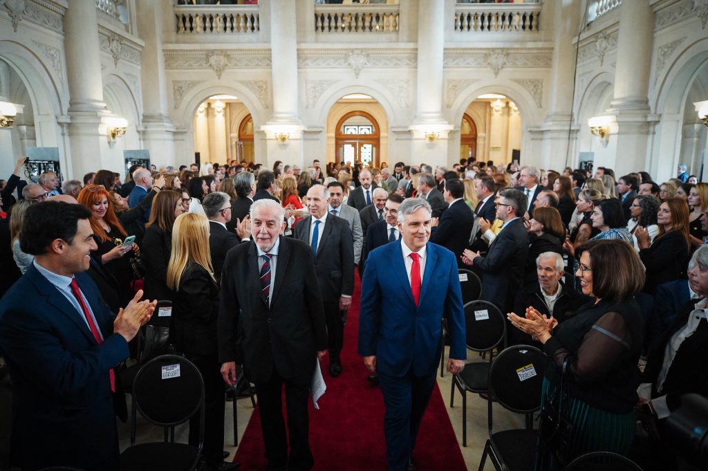 Llaryora participó de la conmemoración de los 100 años de Tribunal Superior de Justicia de Córdoba