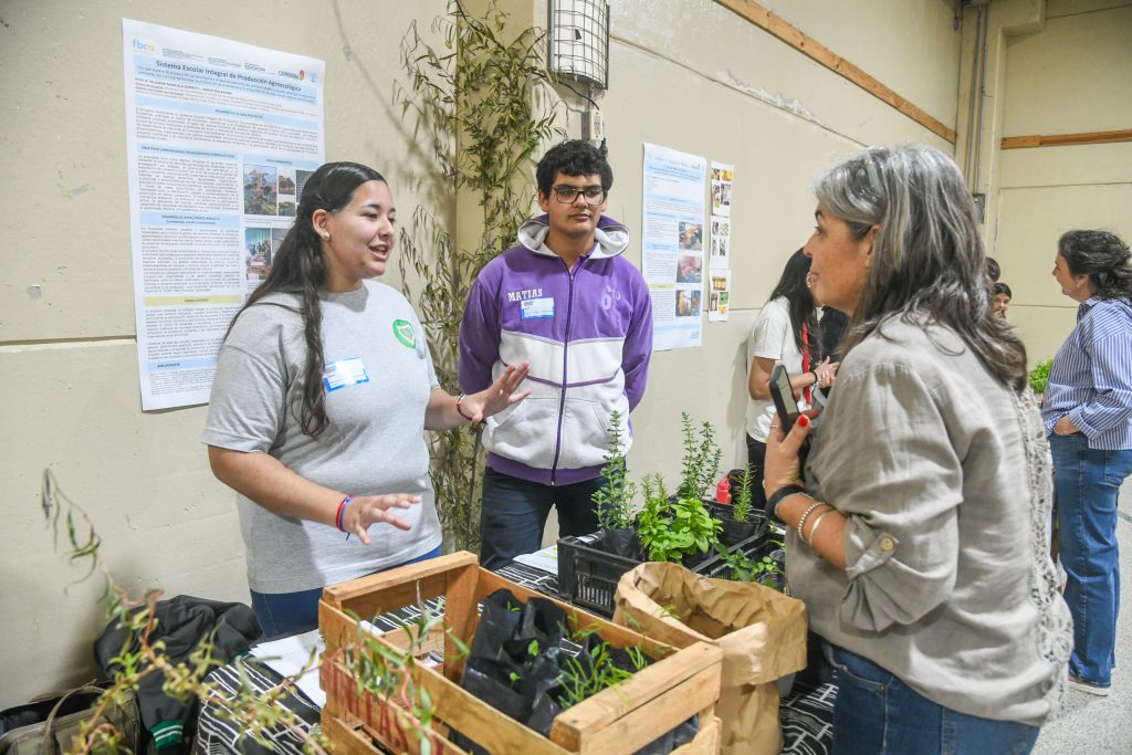 Córdoba fortalece la educación rural con la participación del sur provincial en el programa Jóvenes Activando Comunidad