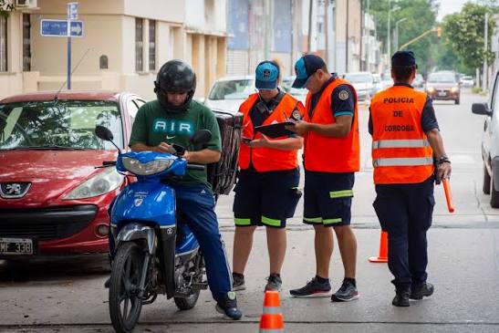 Tránsito: Más de 590 vehículos controlados en una semana