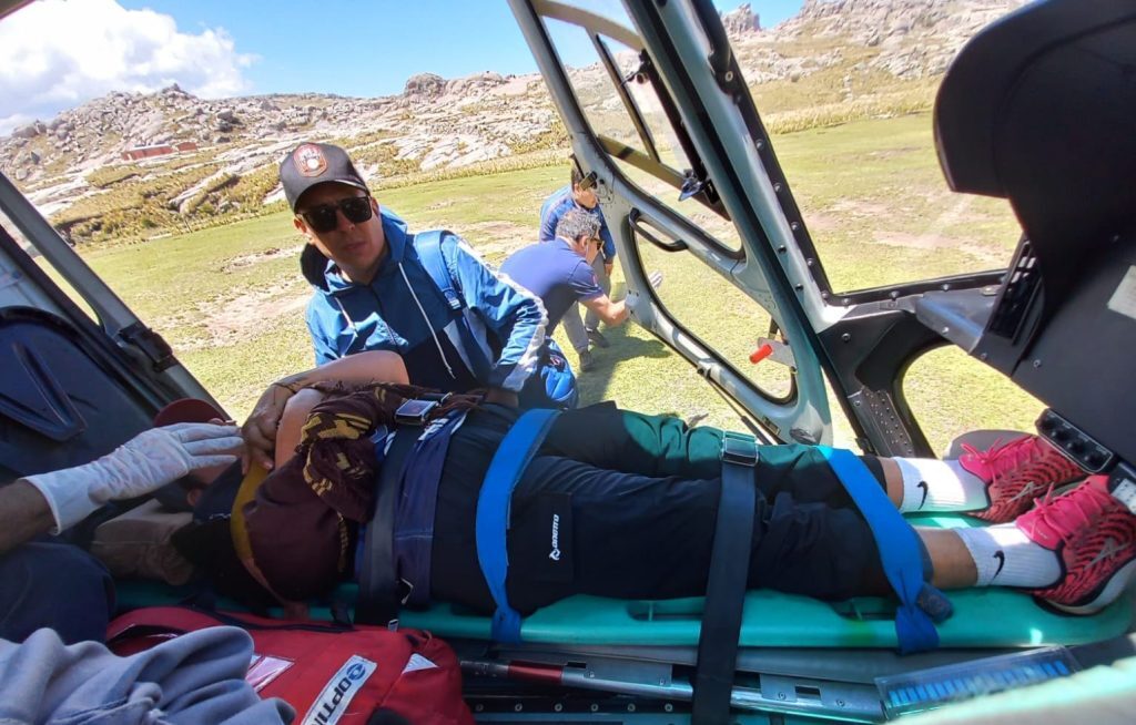 Helicóptero sanitario evacuó a una mujer herida en una zona crítica del Champaquí