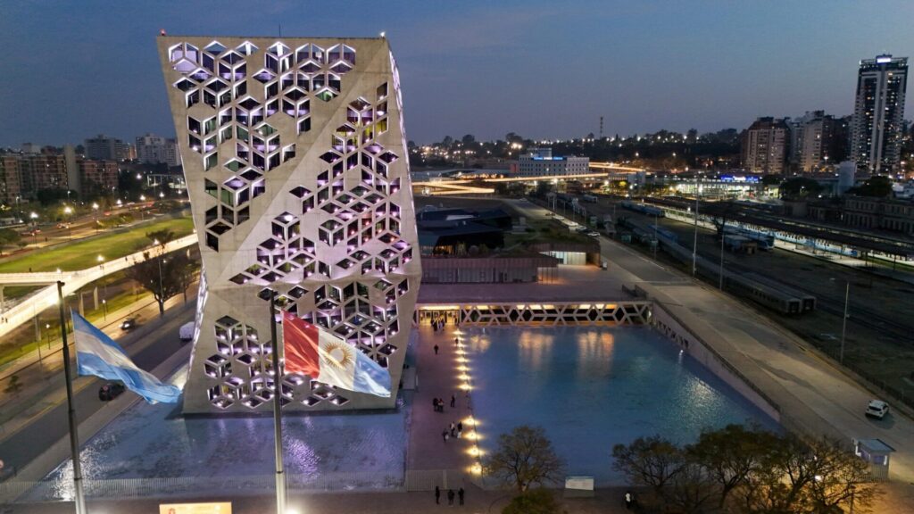 Llaryora anunció un Plan histórico de Reducción de Impuestos para el año 2026