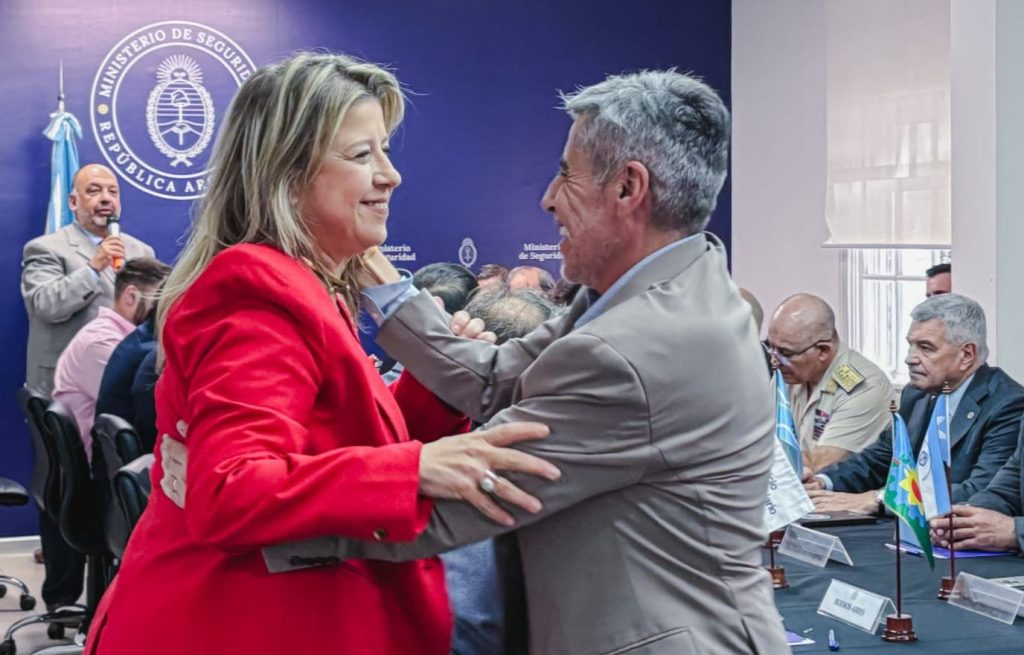 Quinteros se reunió con Bullrich y Monteoliva