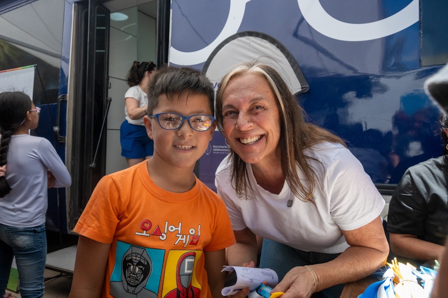 Salud visual infantil: inició el programa nacional que recorre municipios y comunas de la provincia