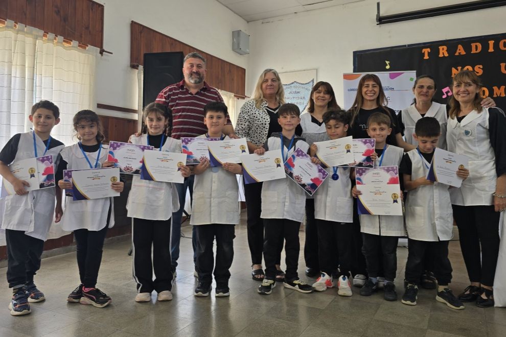 Ucacha: reconocimiento a estudiantes destacados en las Olimpiadas de Matemática Matific LATAM