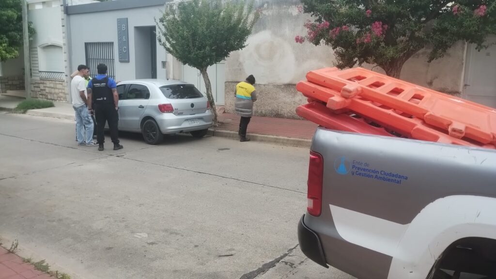 Demoran a un conductor que circulaba en contramano con alta graduación alcohólica