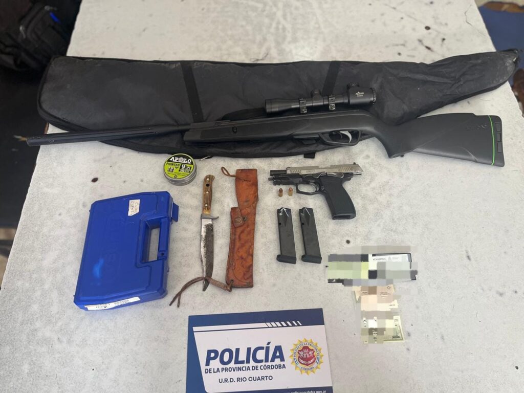 Secuestro de armas tras una intervención por violencia y activación del protocolo de salud mental