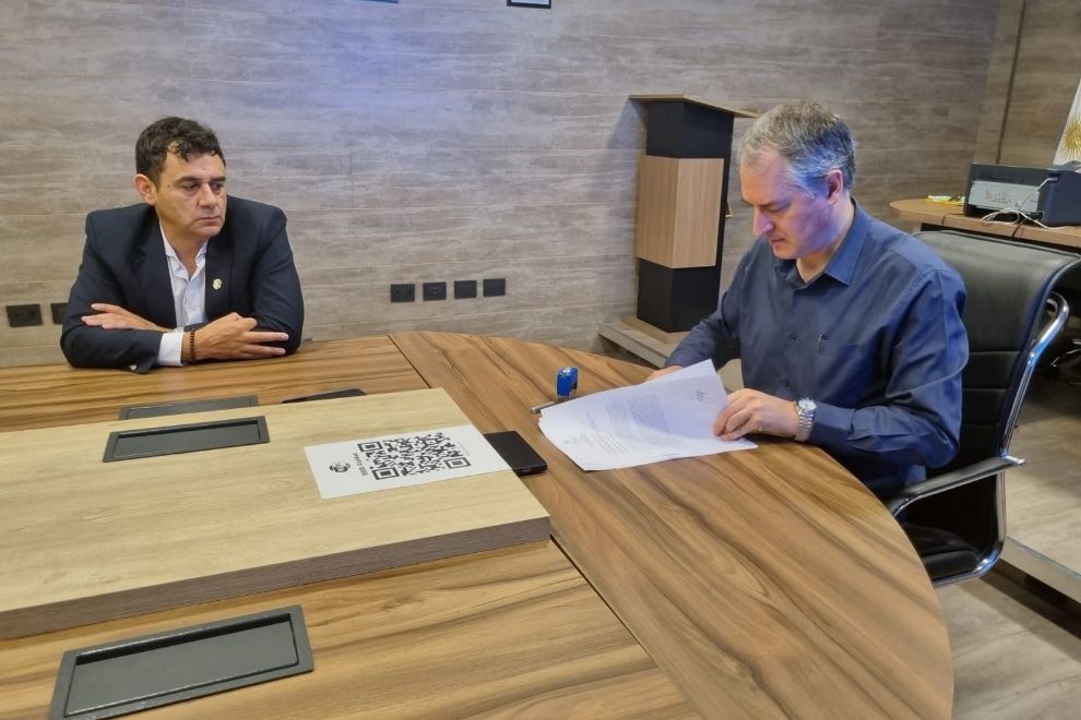 La Provincia pavimentará un tramo más de la Ruta Provincial 23 en el Valle de Calamuchita