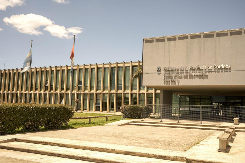 El Gobierno de Córdoba estableció el receso administrativo de enero y el asueto por las fiestas de fin de año