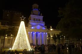 El centro de la ciudad vive la Navidad Anticipada con música, ofertas y sorteos