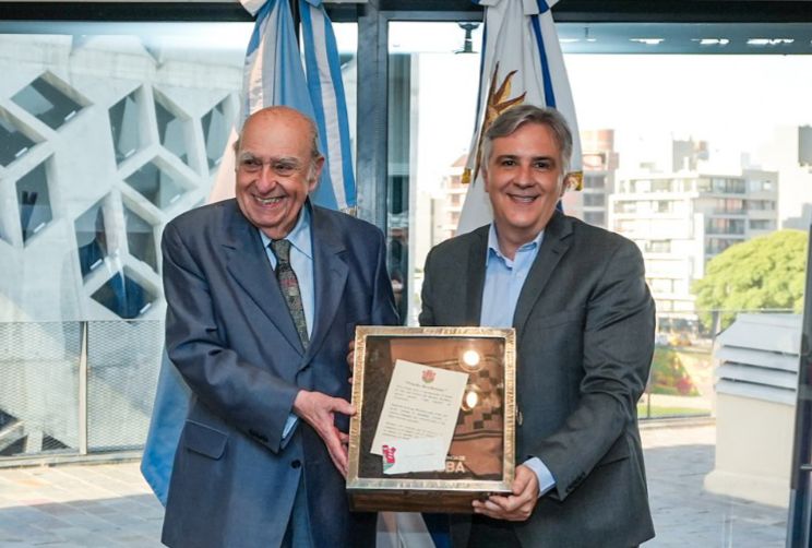 Llaryora recibió al expresidente uruguayo Julio María Sanguinetti