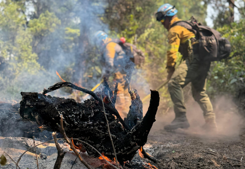 La segunda delegación de bomberos cordobeses que viajó a Chubut ya combate los incendios que afectan a la provincia patagónica