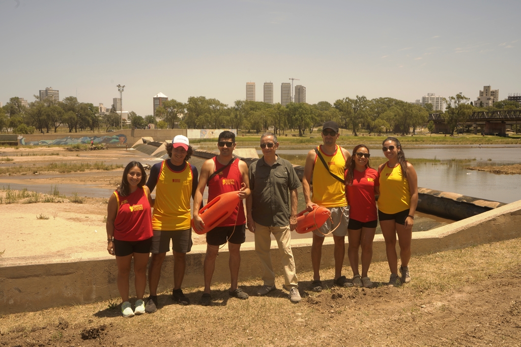 Río Cuarto: Con el inflado de gomones del azud, inició el Operativo Verano 2026