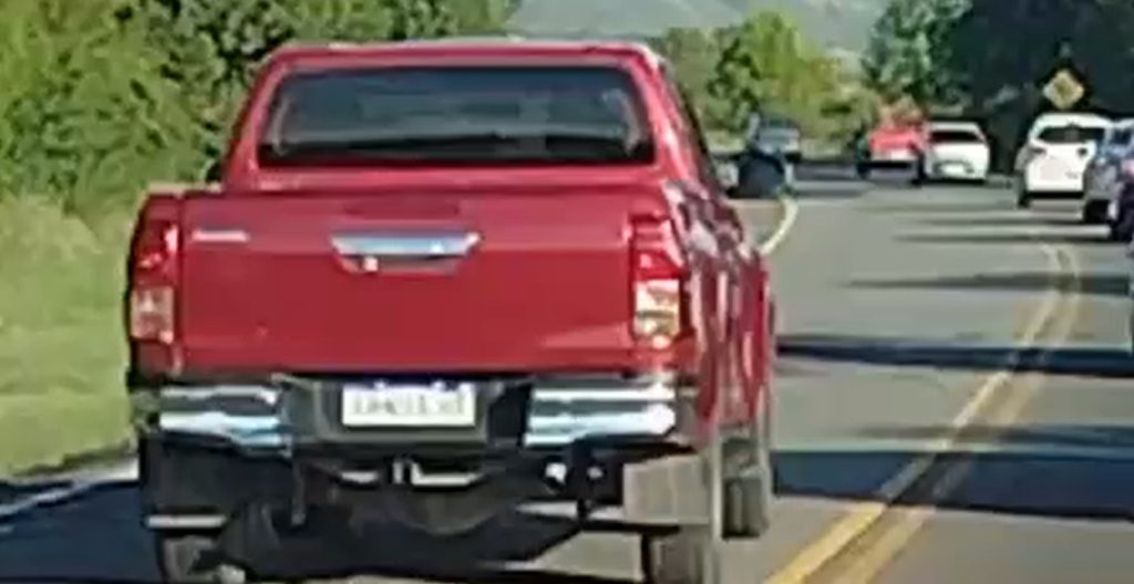 Altas Cumbres: Inhabilitan por 90 días a la conductora de una Hilux roja y avanzan con una denuncia en la justicia