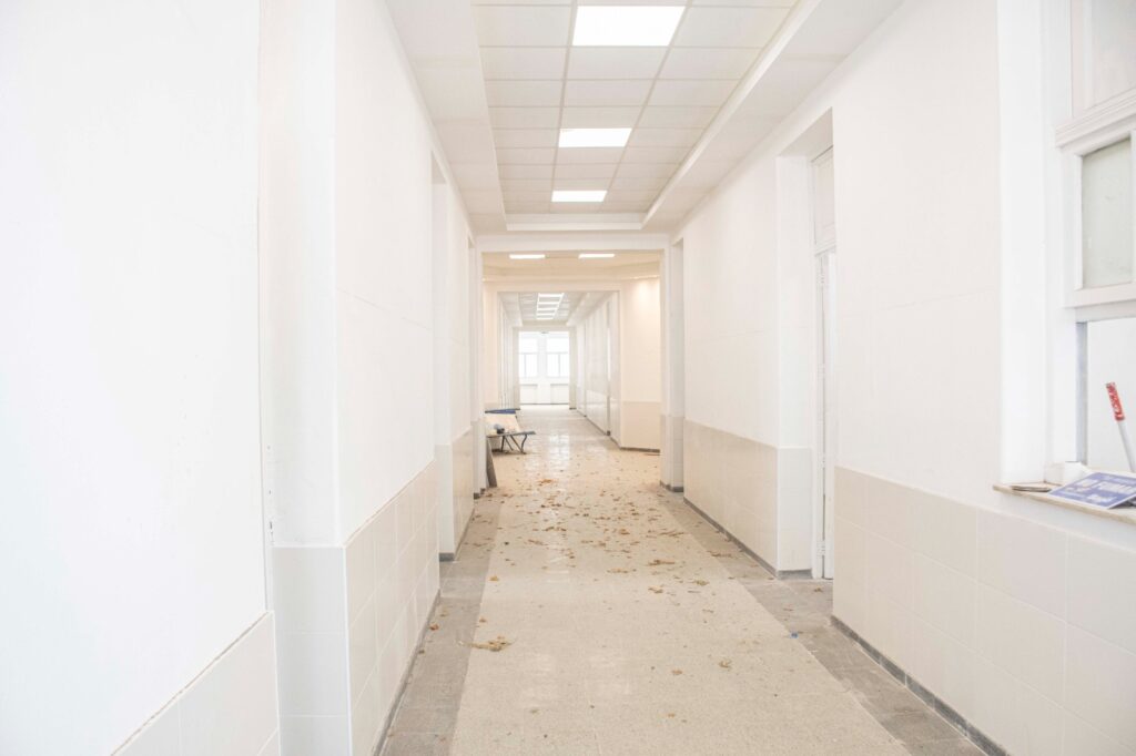 De Rivas y Pieckenstainer visitaron obras de salud que ya registran un 95% de avance