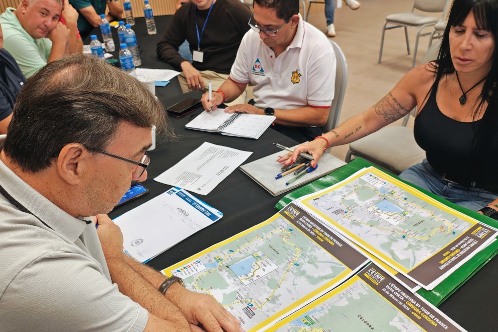 Primera reunión del operativo de seguridad a implementarse en L’Étape Argentina by Tour de France