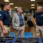 Seguridad: Prueba de concepto de guantes con descarga eléctrica