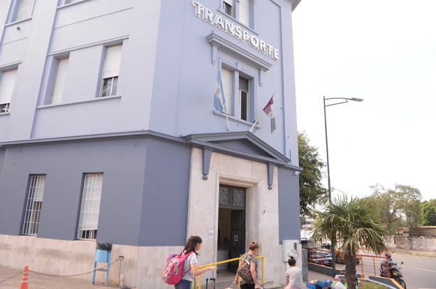 Córdoba pidió a la Nación el envío de fondos para sostener el transporte interurbano y el Boleto Educativo