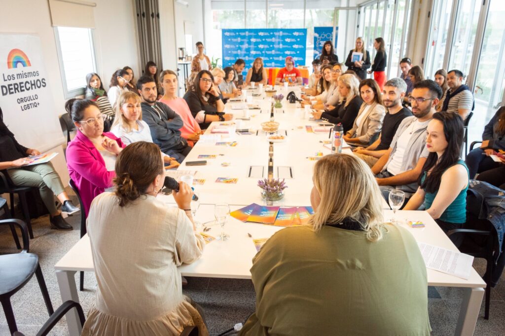 Río Cuarto presentó la guía “Construir Respeto” en el Mes de las Mujeres y Diversidades