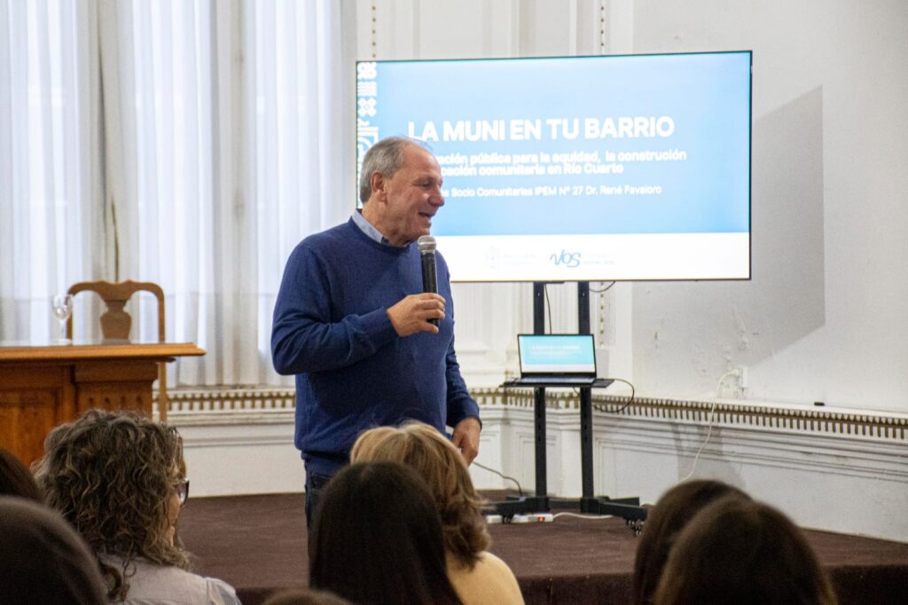 La Muni en tu Barrio: firma de convenio de prácticas sociocomunitarias entre el municipio y el IPEM N° 27