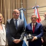 Llaryora encabezó una reunión con el PNUD y recibió a su representante en Argentina