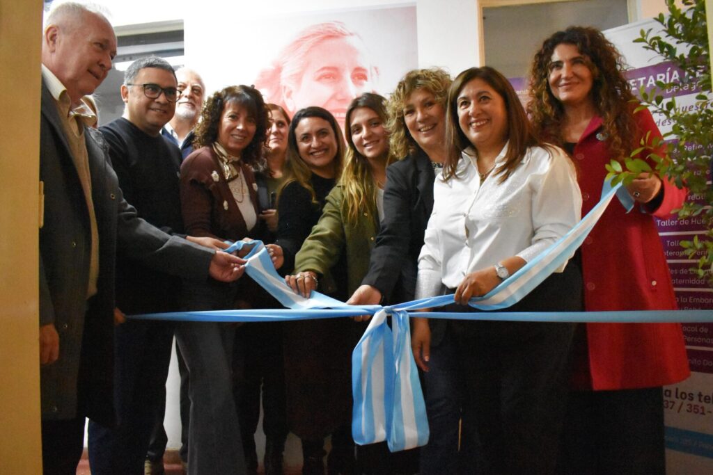 Se inauguró en Río Cuarto la primera Aula Mamá del interior provincial