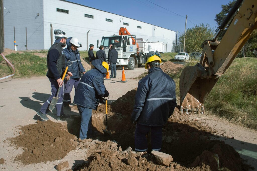 Más de 370 vecinos serán beneficiados con la obra de cloacas en Barrio 11 de Noviembre