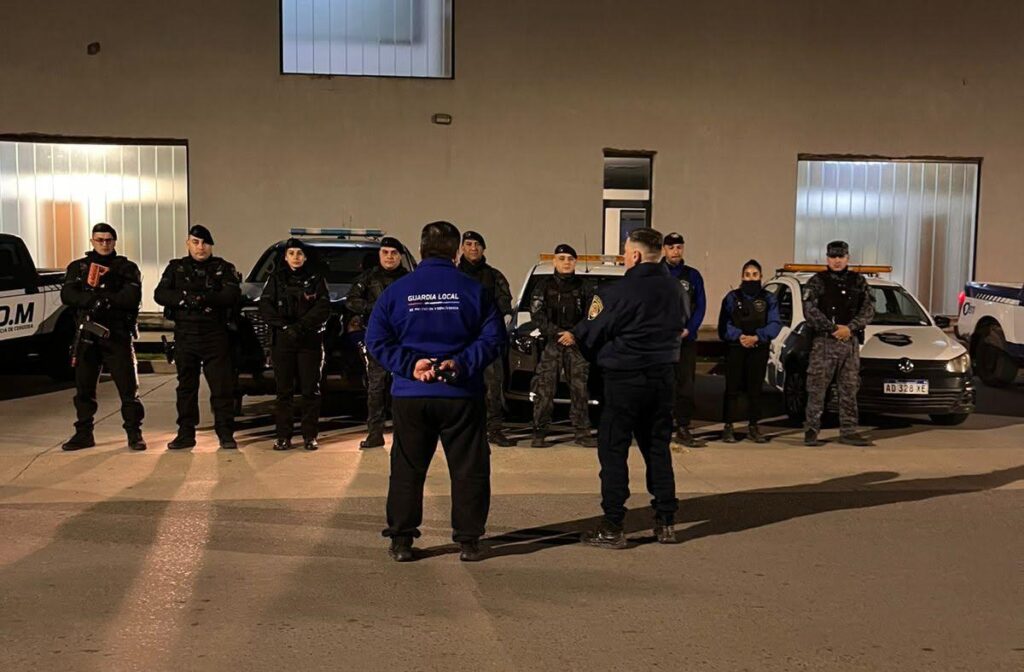 Personas aprehendidas y  vehículos secuestrados durante el fin de semana.